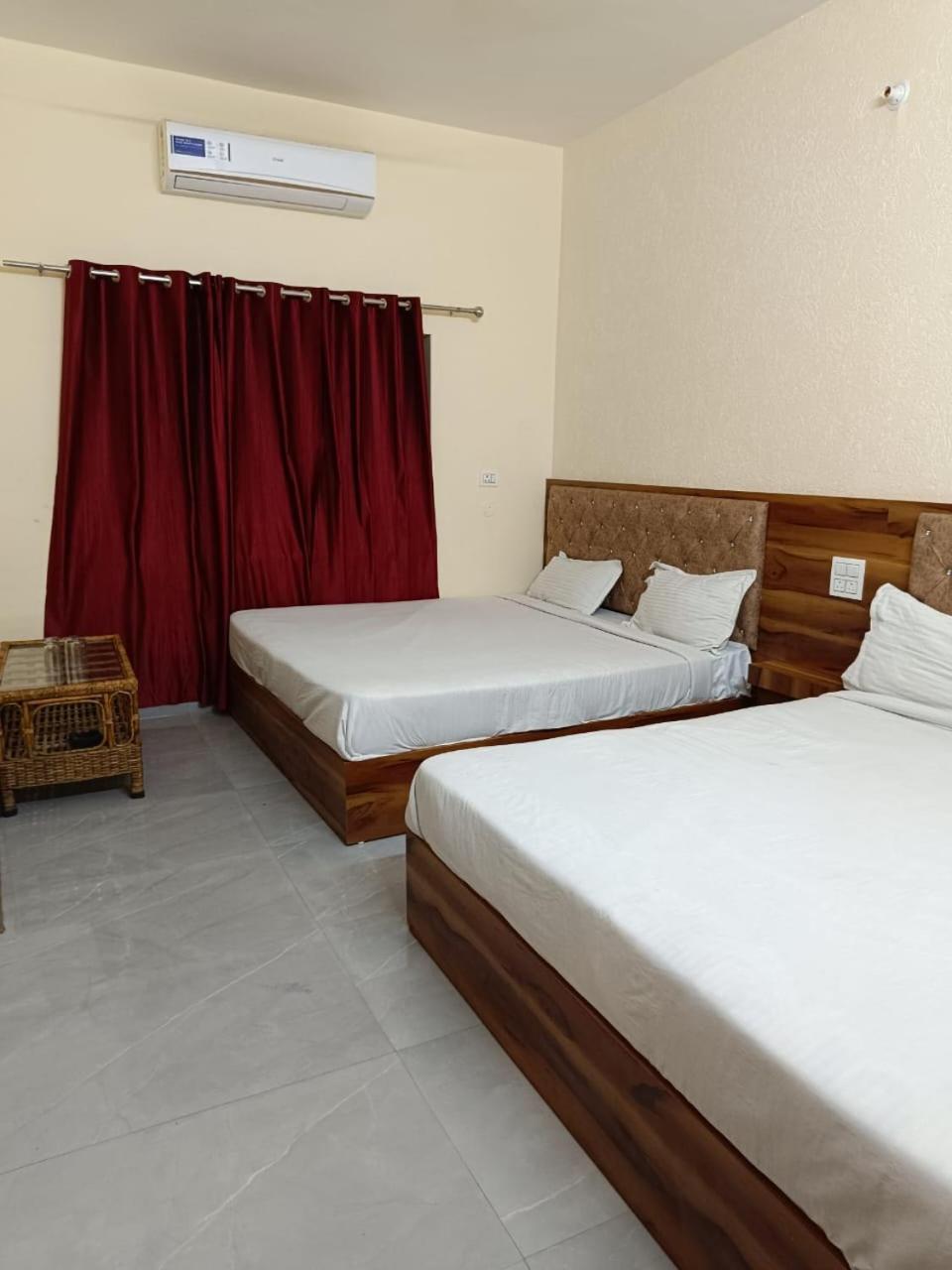 רישיקש Hotel Shiv Ganga מראה חיצוני תמונה