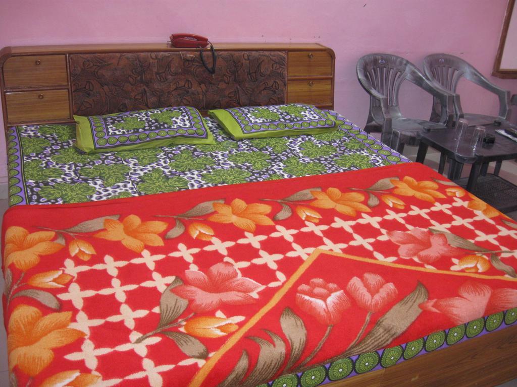 רישיקש Hotel Shiv Ganga חדר תמונה
