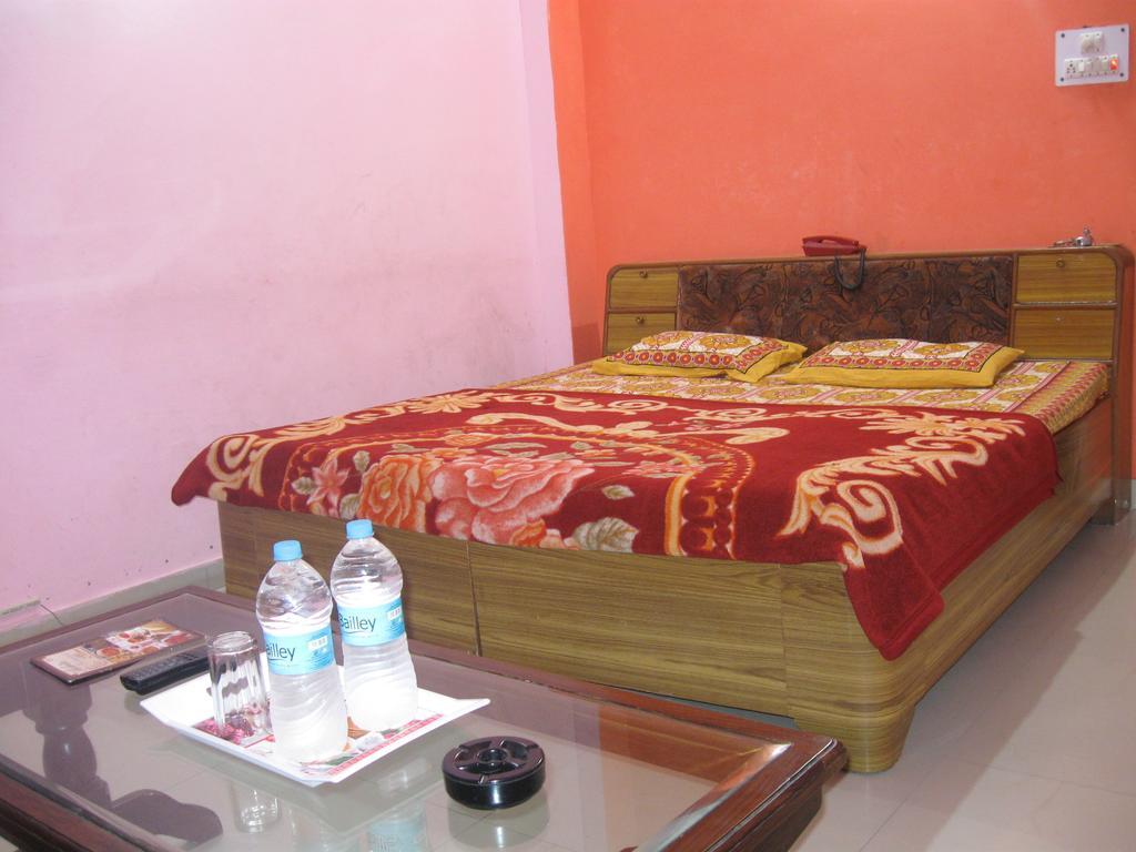 רישיקש Hotel Shiv Ganga חדר תמונה