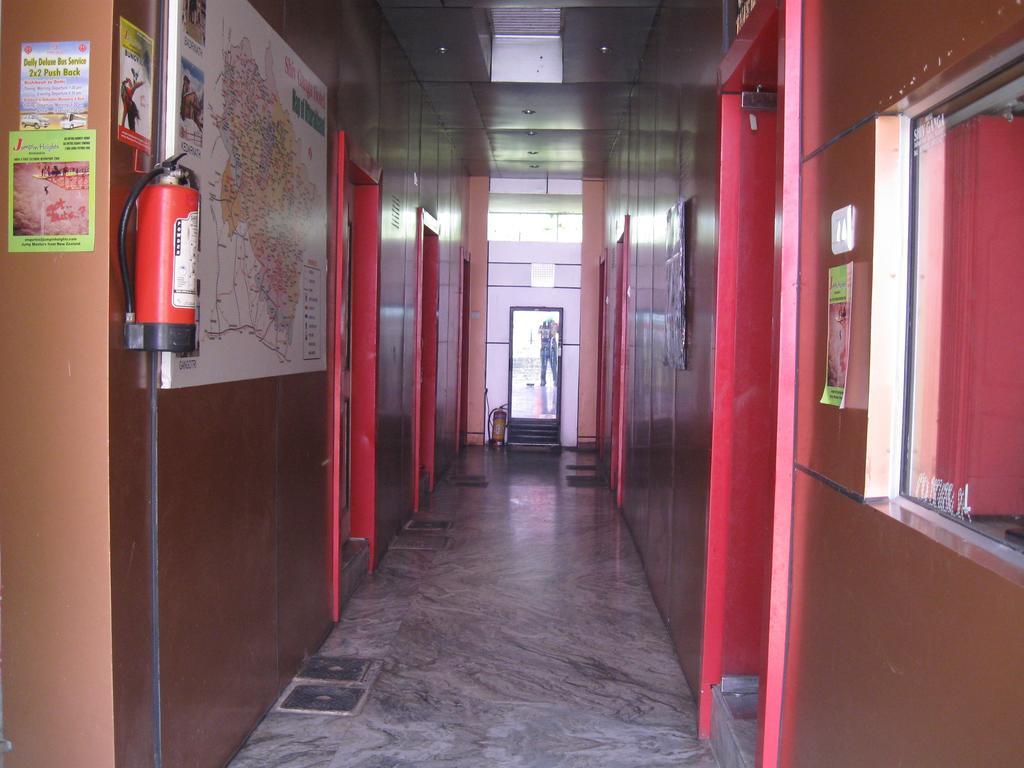 רישיקש Hotel Shiv Ganga מראה חיצוני תמונה